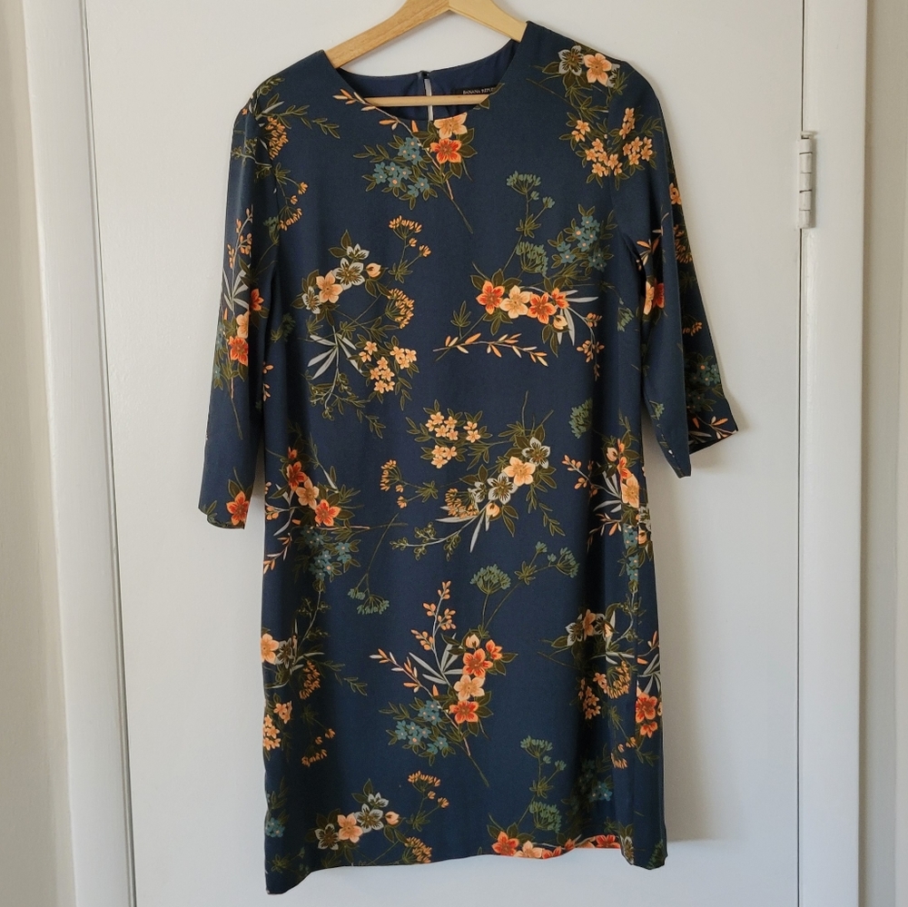 Banana republic blue floral 3/4 sleeve shift dress